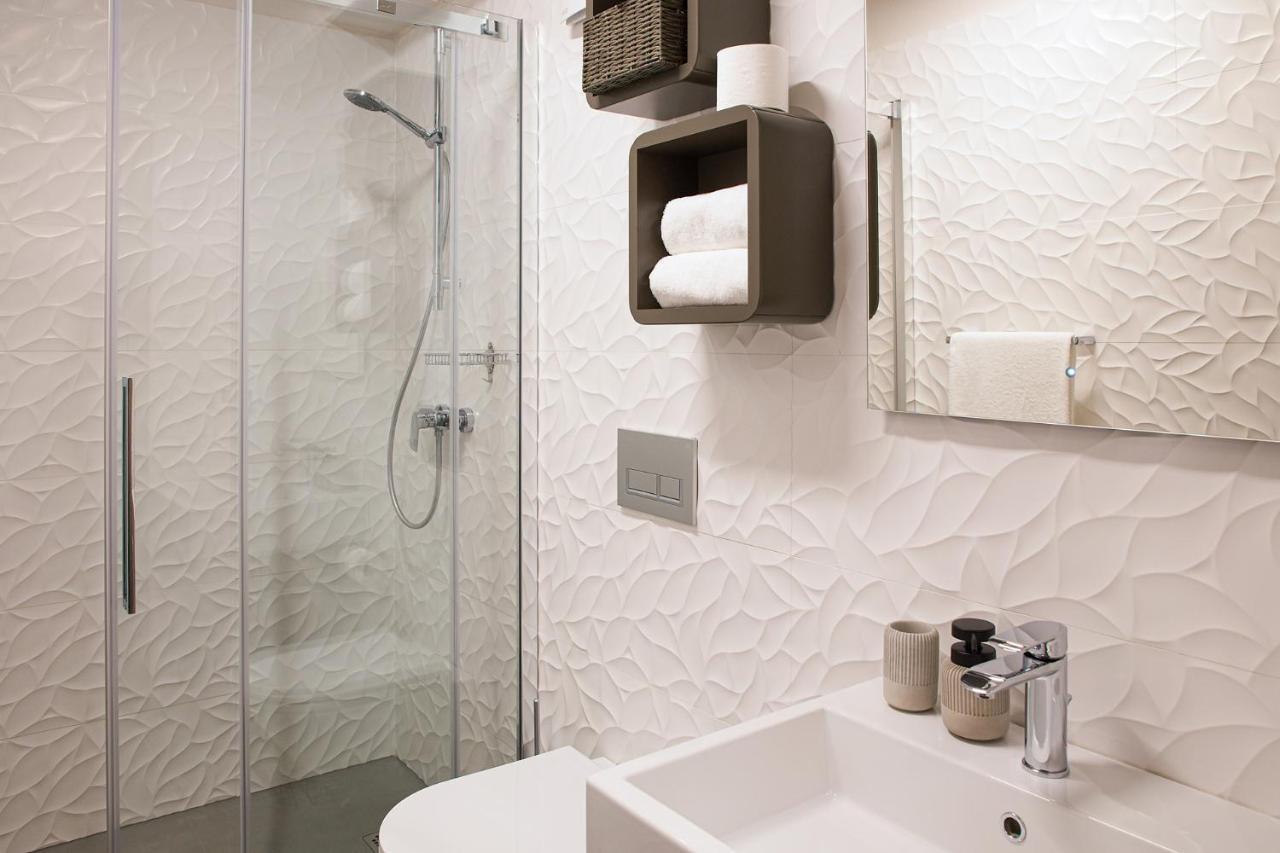 Aldila Art Rooms, Apartment And Vacation House Smartno Ngoại thất bức ảnh